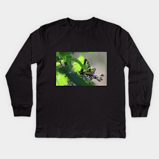 Monarch Butterfly on Lilac Bush Kids Long Sleeve T-Shirt